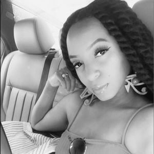 Meet your Posher, Latana